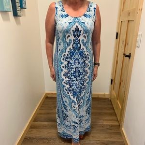 Avenue maxi dress